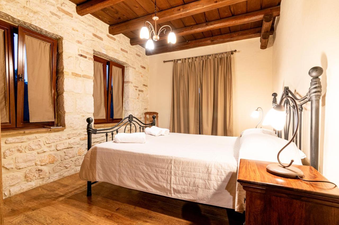 Villa Castello Agios Nikolaos  Buitenkant foto